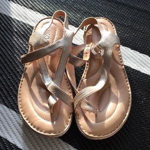 Born Crown sandals